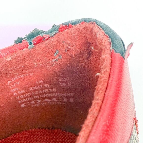 Coach VintageS ignature Monogram Red Canvas Sneakers Women’s Size 6.5 Logo Print - Picture 7 of 7